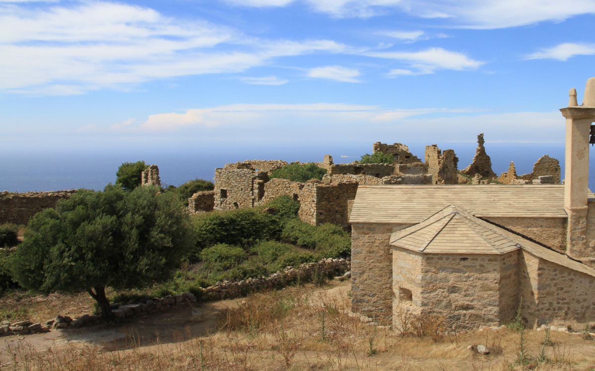 Pano Niveau 1 eglise ruines