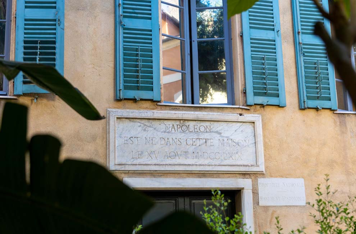 In questa dimora di rue Saint-Charles, la leggenda napoleonica mise radici ©ATC Sylvain Alessandri