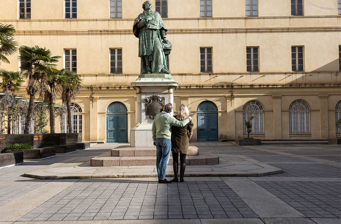 Promenez-vous dans la ville d’Ajaccio pour découvrir ses trésors culturels  ©ATC S.ALESSANDRI