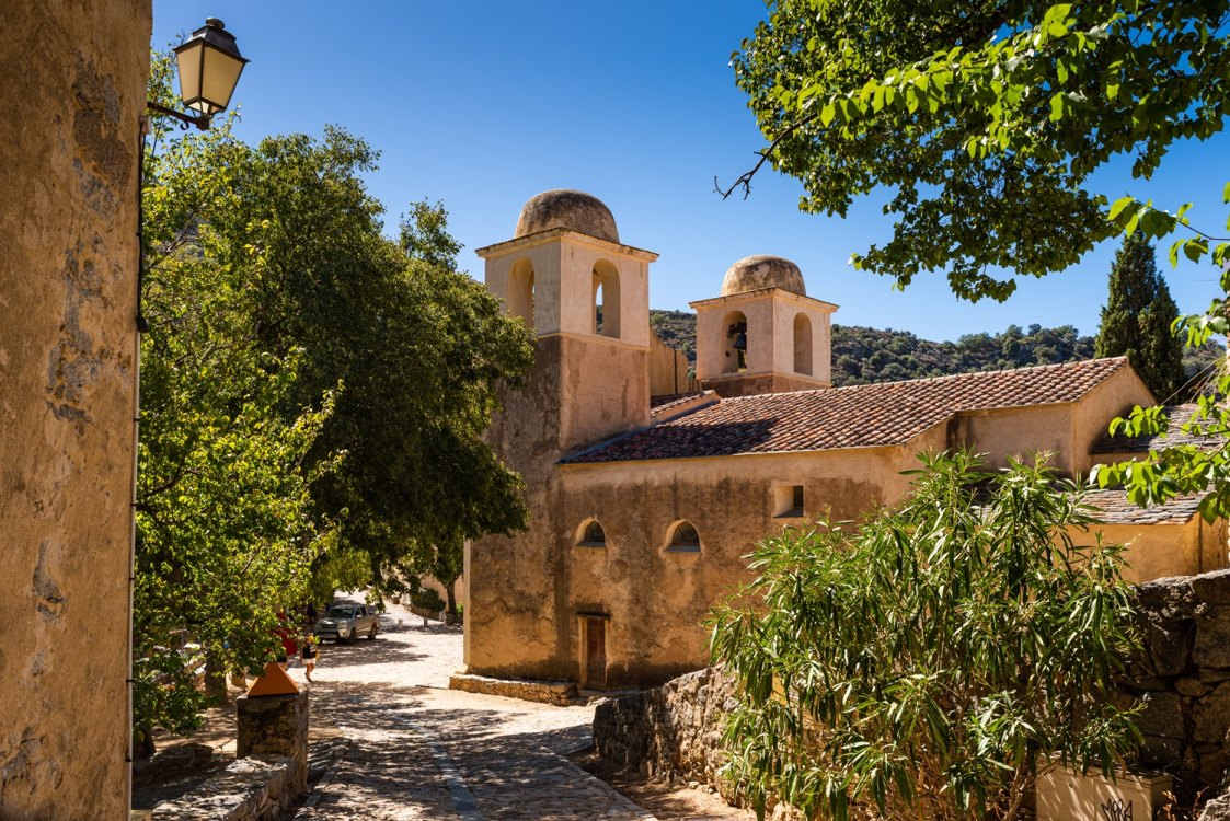 Village typique corse ©adobe stock