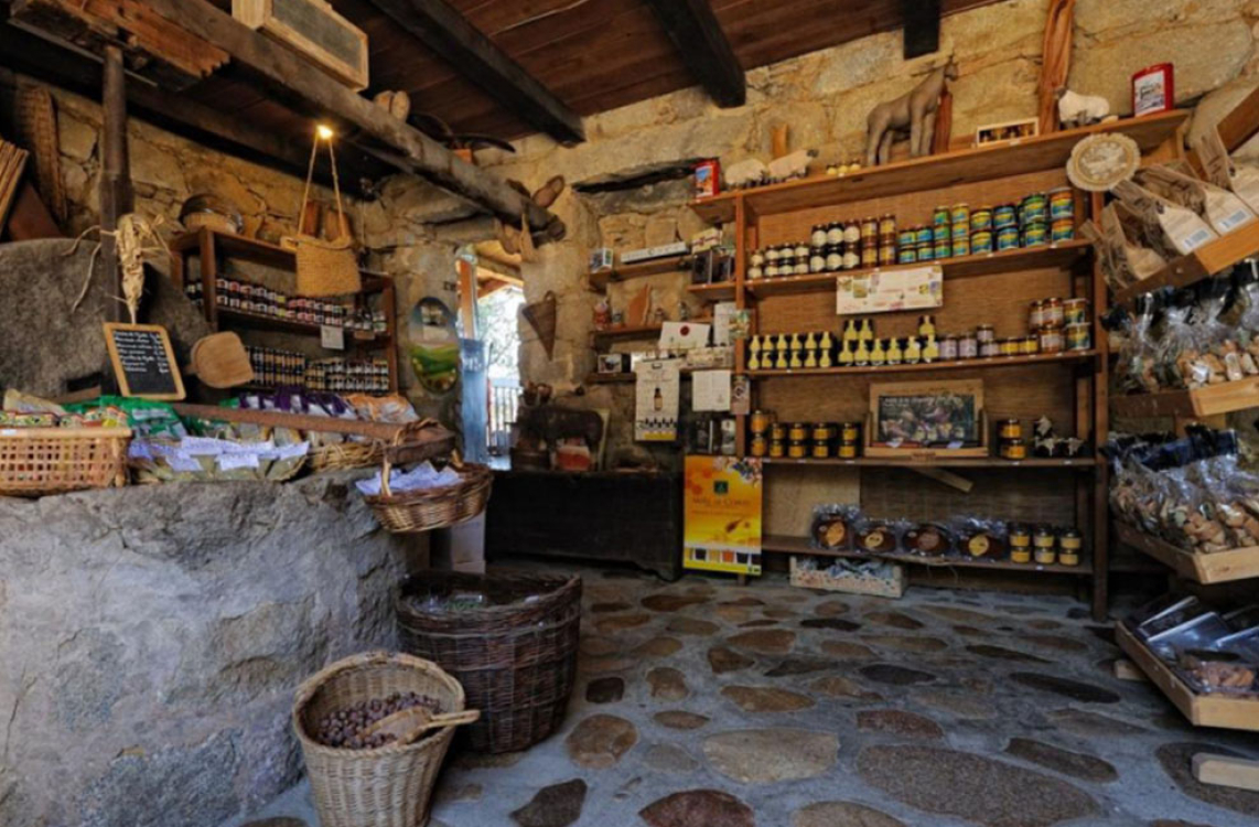 Visitez la Bergerie authentique d’Acciola  