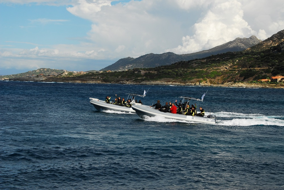 Plongée entre amis en Corse ©N Barraqué