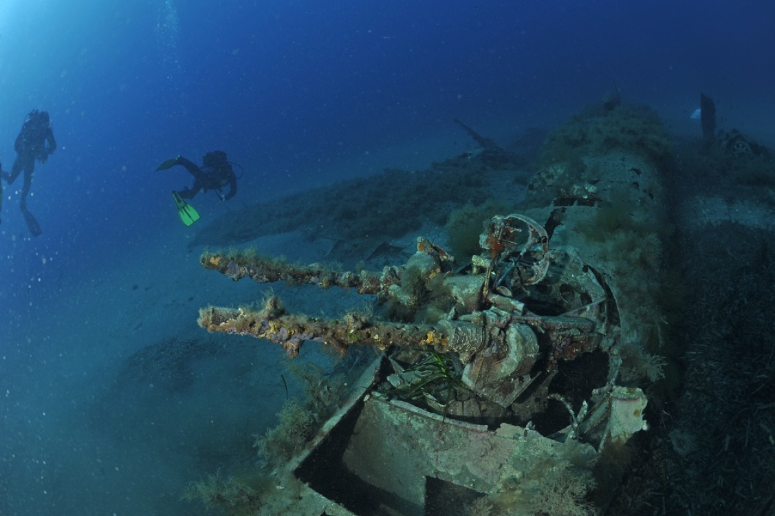 Epave du B25- Aleria Corse ©N Barraqué