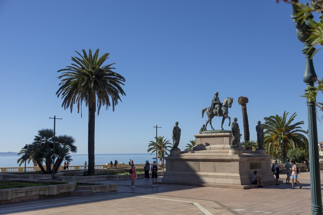 La Statue de Napoléon Place du Diamant Ajaccio ©ATC