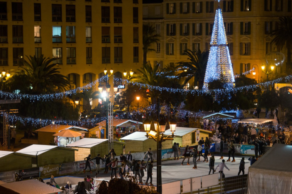 Natale In Aiacciu Corsica Travel Magazine And Guide