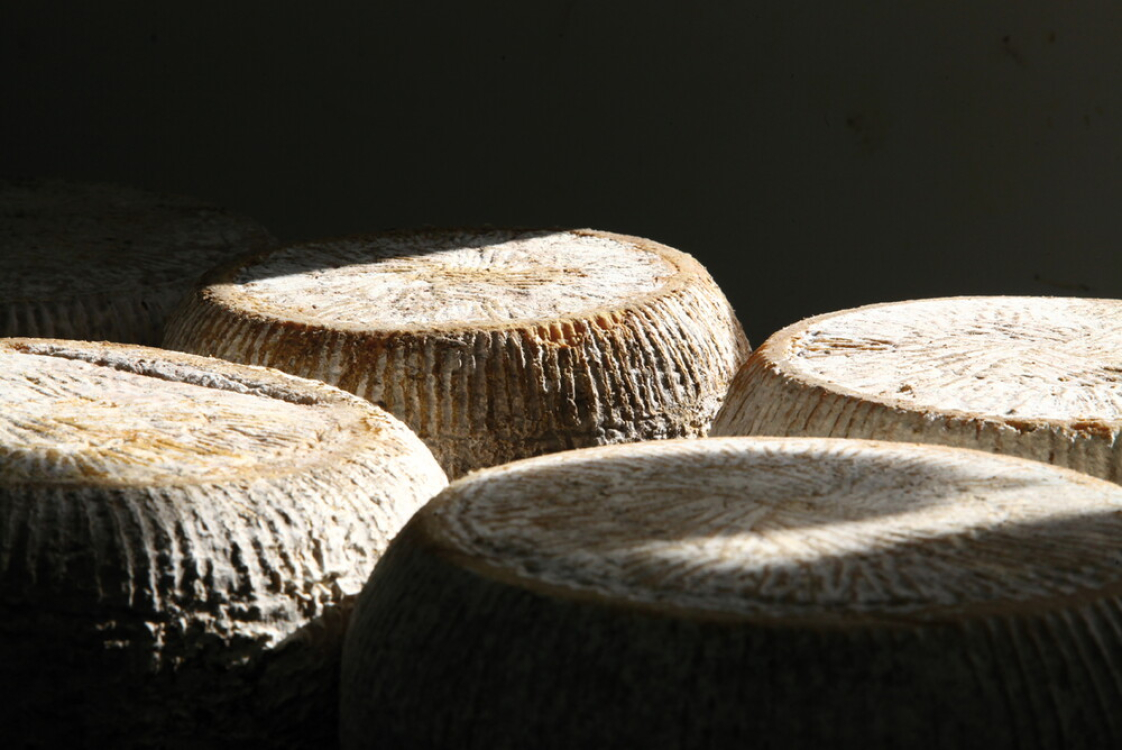 Fromages fermiers et spécialités corses,  au rythme des saisons et des traditions pastorales. © Sylvain Alessandri